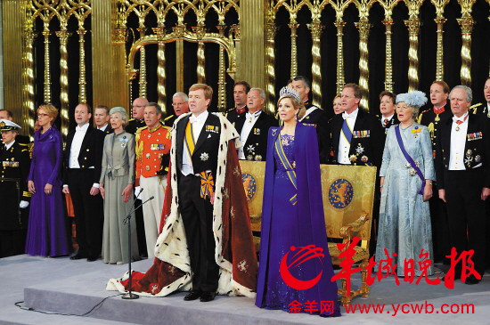 女王退位 荷兰迎来百年首位国王