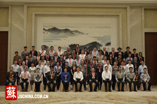 让崇德向善见贤思齐在江苏蔚为风尚 省领导会