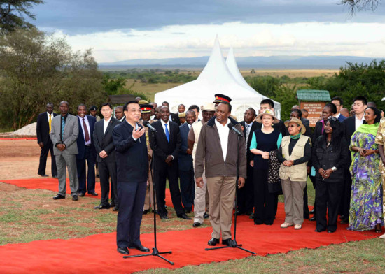 肯尼亚旅游_肯尼亚总统收入(3)