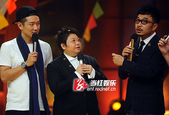 韩红证实杨乐乐已有孕 汪涵默认将当爹