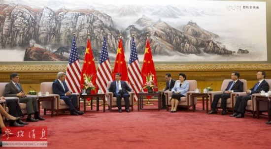 习近平会晤普京:中俄应相互借力共迎挑战