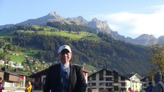 79岁长沙爹爹退休后花20年游历全球