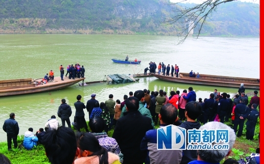 邵阳沉船事故8死1失踪