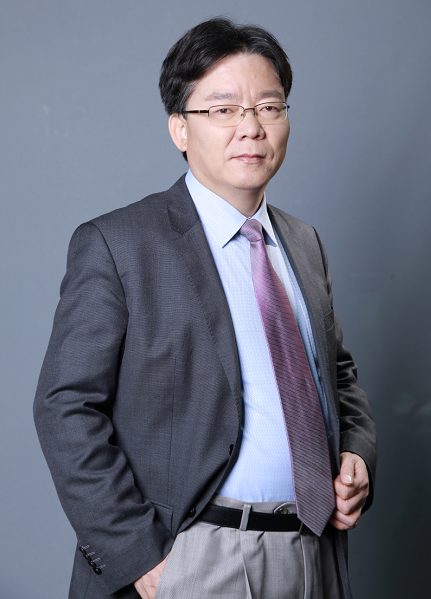 达内CEO韩少云荣膺第四届中国财经峰会2015