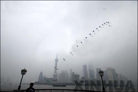 上海:寒流来袭 往返崇明小高速停航_天气预报