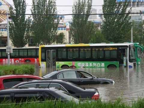 内蒙古降雨不停歇 未来三天仍有雷雨_新浪天气