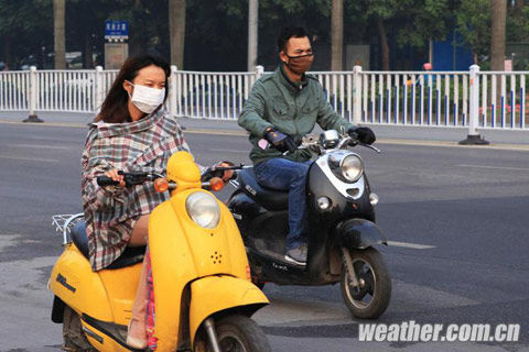 广西南宁重度污染 大范围雾霾明日消散|广西南