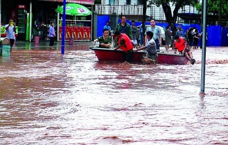 重庆江津区大暴雨致12万人受灾2人死亡