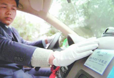 ����ɶ������ĳ�����Ķ��һԪ