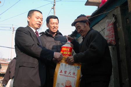 记者 董海东 摄东亚讯(记者 庄利铭 12月9日是星期天,长春金海马家居