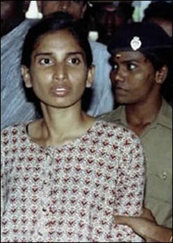 参与刺杀甘地的女刺客17年后表示忏悔(图)
