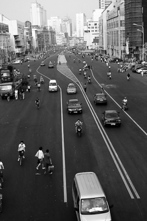 ������·���ֳ���ڡ����С�