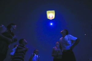 今年中秋享尽团圆之乐