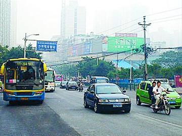 重庆主城区出租车罢运