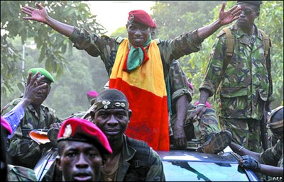 几内亚政变首脑自封总统