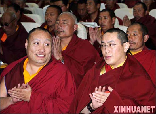 中国佛协西藏分会章程提出不参与分裂祖国的活