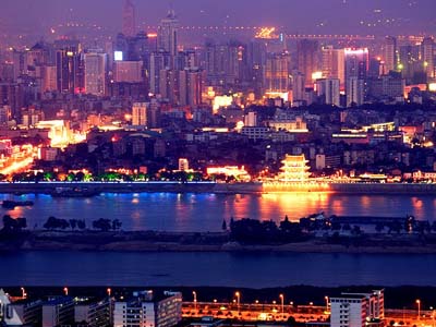 他与一位来长沙的朋友聊起长沙去年评文明城市