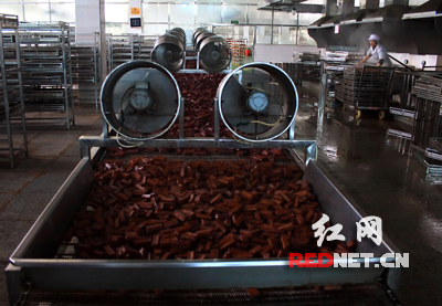 湖南武冈打造卤菜品牌帮扶返乡农民工就业（图）