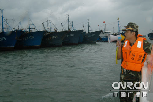 厦门边防官兵全力防御热带风暴 莲花