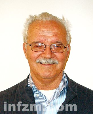 活在资本主义心脏里的美国共产党