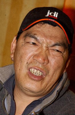 资料图:被观众戏称为"大傻"的香港演员成奎安 中新社发 苏仲闯 摄
