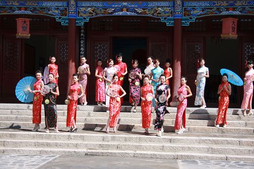 2009世界旅游小姐大赛中国风主题摄影活动湟