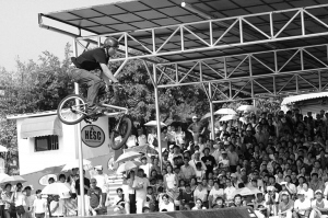 挑战极限5免费观看 1252029083_pMVwYO.jpg