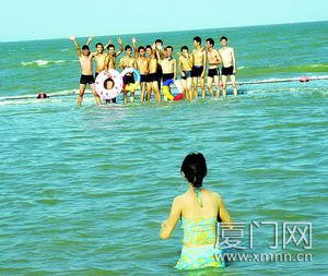 妹妹你大胆地往前走啊