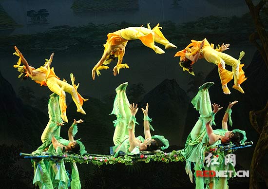 09年湖南艺术节长沙开幕 《芙蓉国里》首场竞