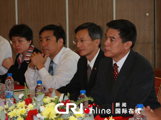 中国驻津巴布韦大使就落实中非合作新八项举措