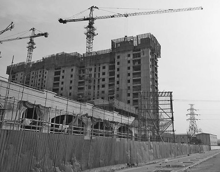 想买房先拿存款证明办卡 楼市遇冷,青岛一开发