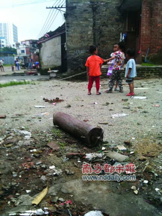 氢气瓶爆炸六旬翁断腿