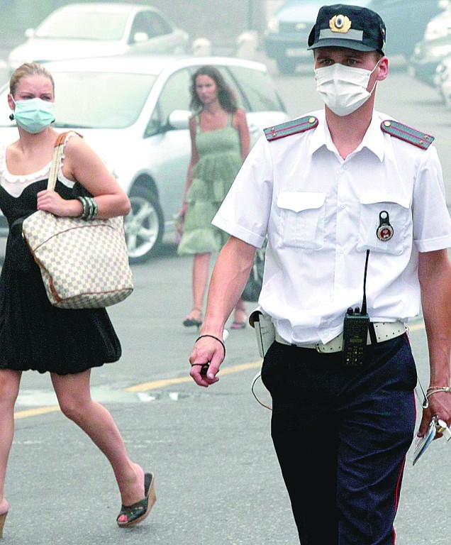 留学生讲述莫斯科大火: 鼓励 小火灾防虫害_新