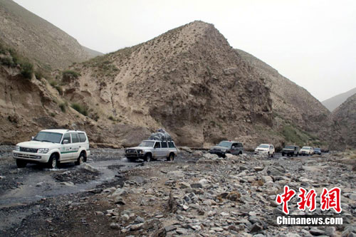 被困新疆昆仑山科考专家已有27人返回民丰县