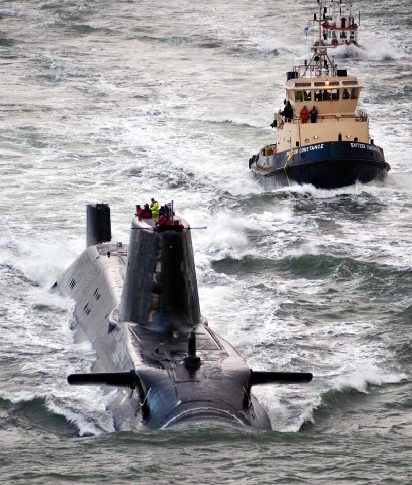 英女兵有望首次登上核潜艇 水下履行沉默使命