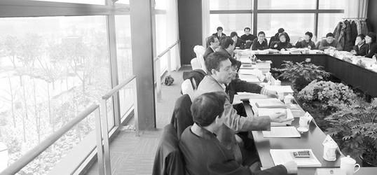 �⡰�䡱�ڡ��ȡ�