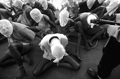 ӡ�Ⱥ��������򾯷��ƽ�28�������ﺣ��