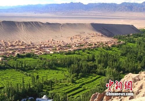 新疆著名风景区悬赏万元征形象宣传语主标识