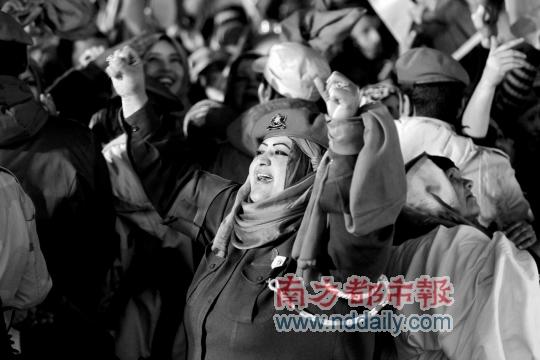 ��������װ���ᷢ�𷴹�