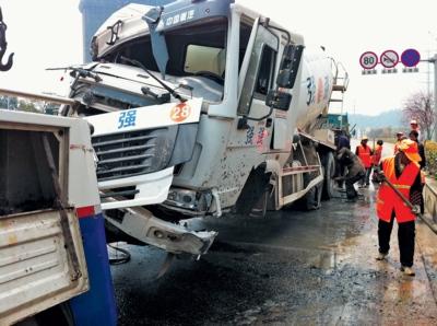 ����ʩ�ֱ��������ˣ����ۡ�