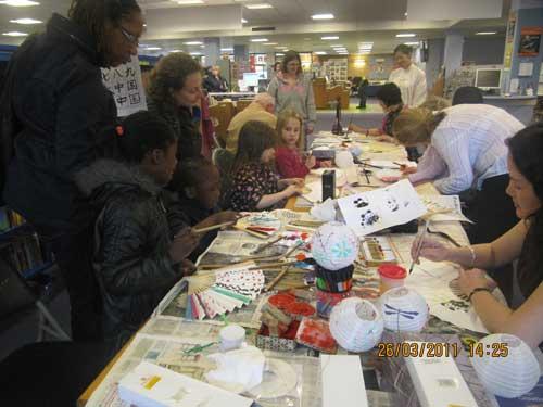 Ӣ��������˹�����ӿ��þٰ��й��ջ��㷺����