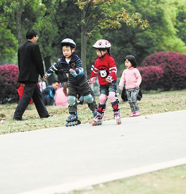 脚下生风_新闻中心_新浪网