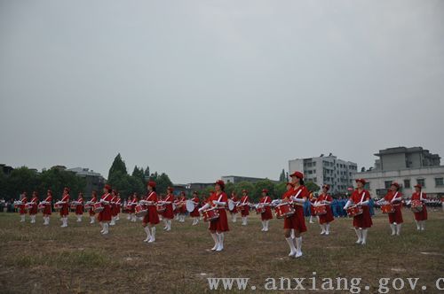 安乡:2011年"地税杯"乒乓球友谊赛开幕