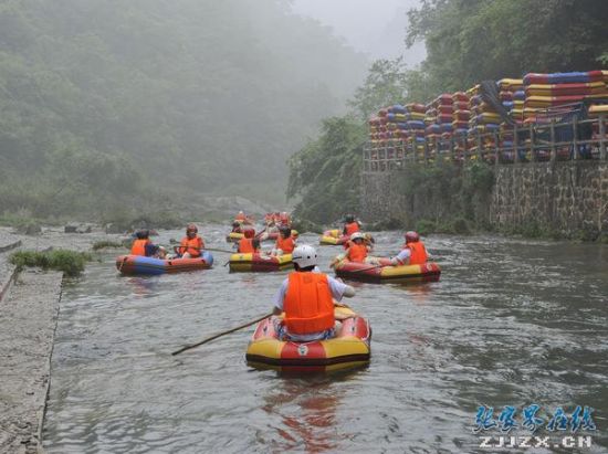 2011中国文化旅游年·镇远高过河消夏狂旅游