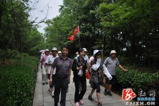 正文 红网张家界站6月10日讯(通讯员 向剑锐 胡王晴