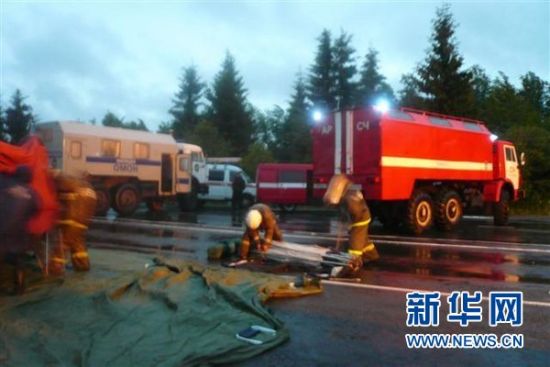[�й��Ѷ]�����Ρ��¼ұ��ֱ�Ͷ������¼��µ�ο��