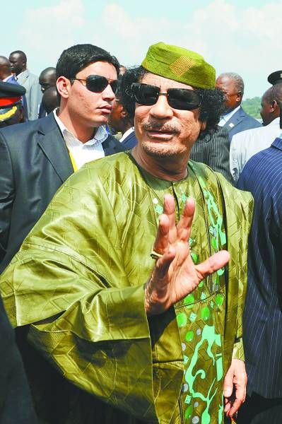 利比亚领导人卡扎菲在乌干达首都坎帕拉出席第15届非洲联盟非盟首脑