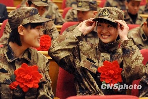 北京首次将大专在读女生列入征兵范围