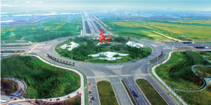 龙翔广场:流绿的交通枢纽