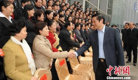 四川省委书记与李海峰会见四川侨务工作会议代表